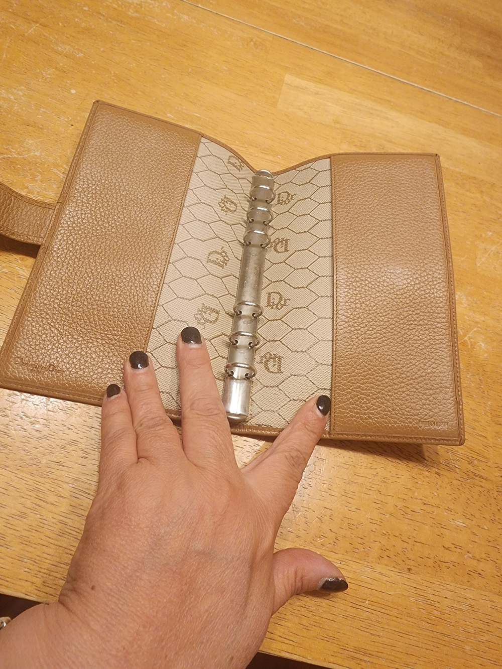 vintage Christian Dior brown honeycomb pattern planner or agenda cover - Picture 10 of 16